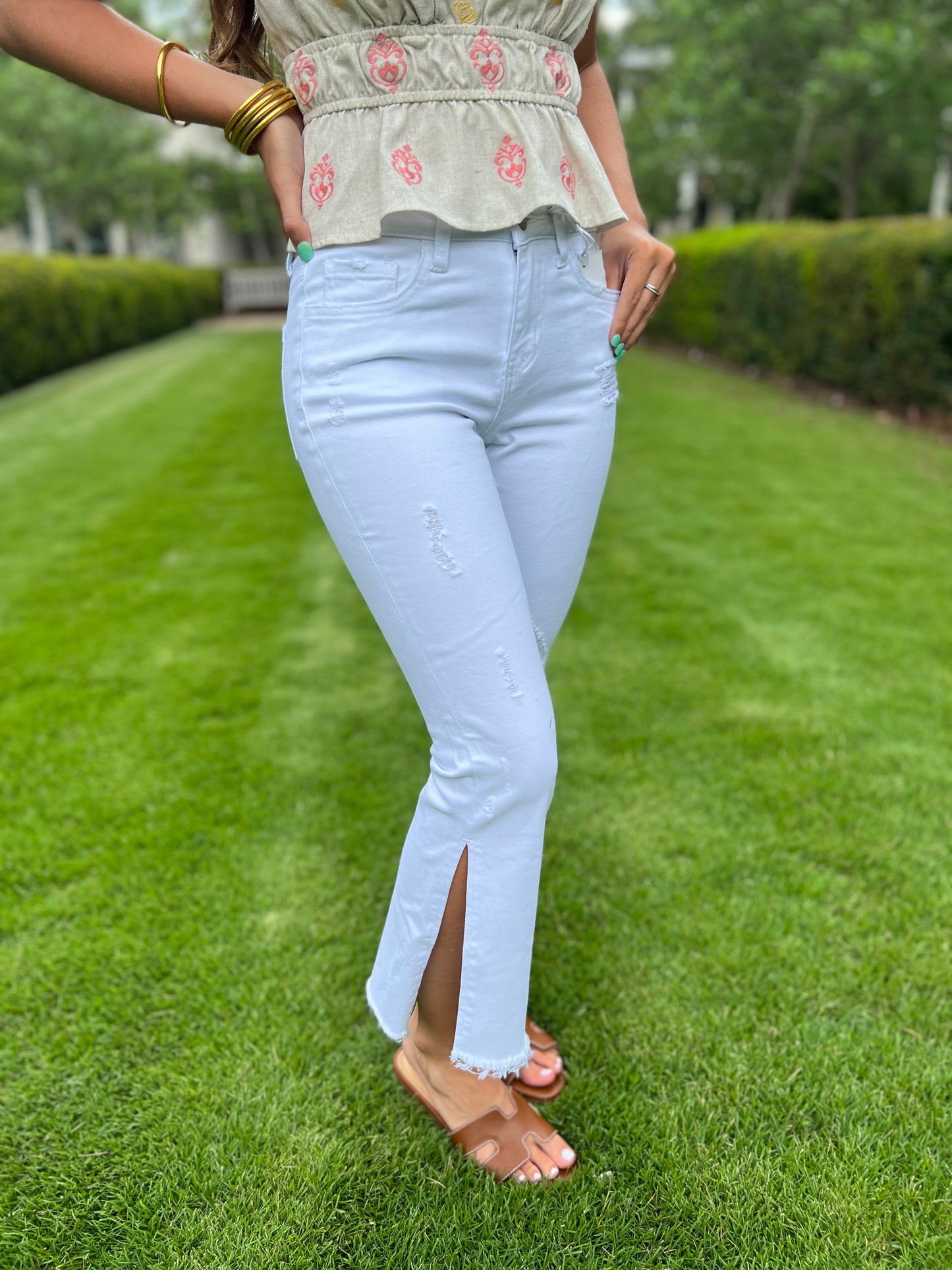 Mid Rise Crop Flare with Side Slit